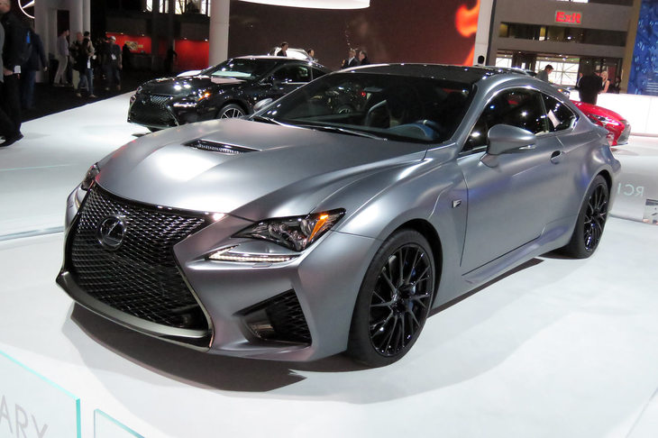 レクサスRC F“F 10th Anniversary”（エクステリア）