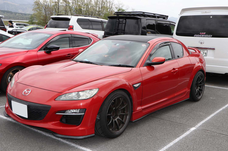 2024 RAYS FAN MEETING 参加車両（マツダRX-8）