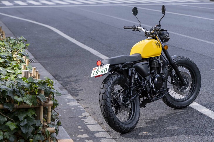 2025年1月6日に発表された「マット・ベニーズリミテッド×ジャパンGT-SR 250」。日本のファンのためだけに用意された20台限定のスペシャルモデルだ。