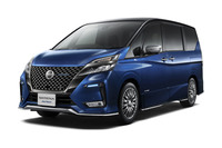 セレナAUTECHスポーツスペック