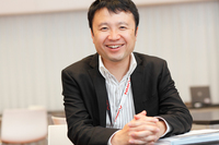 NMKV 開発グループ プロジェクトマネージメントチーム アシスタントマネージャーの細見佳弘さん。