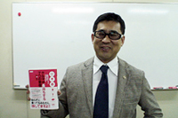 著者紹介 【まつもと ひでお】
	自動車テクノロジーライター。1966年東京生まれ。1992〜97年に、チームいすゞ（いすゞ自動車のワークスラリーチーム。現在は、ベルスポーツ）のテクニカル部門のアドバイザーとして、パリ＝ダカール参加用車両の開発、製作にたずさわる。
	著書に、『カー機能障害は治る』（二玄社）、「通のツール箱」（二玄社）がある。