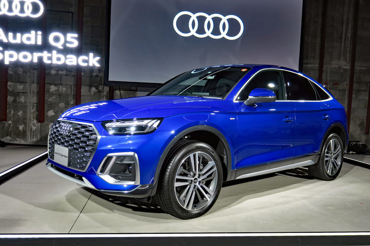 アウディQ5スポーツバック 1st edition（エクステリア）