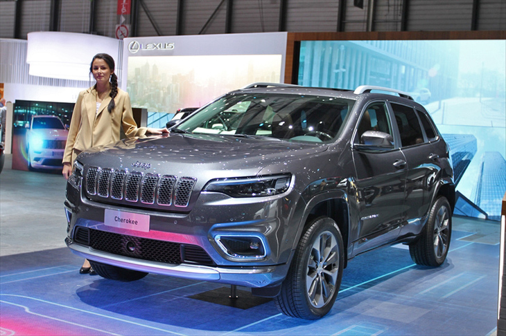 ジープ・チェロキー（エクステリア）