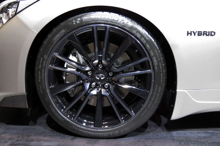 日産スカイライン プレミアムスポーツコンセプト