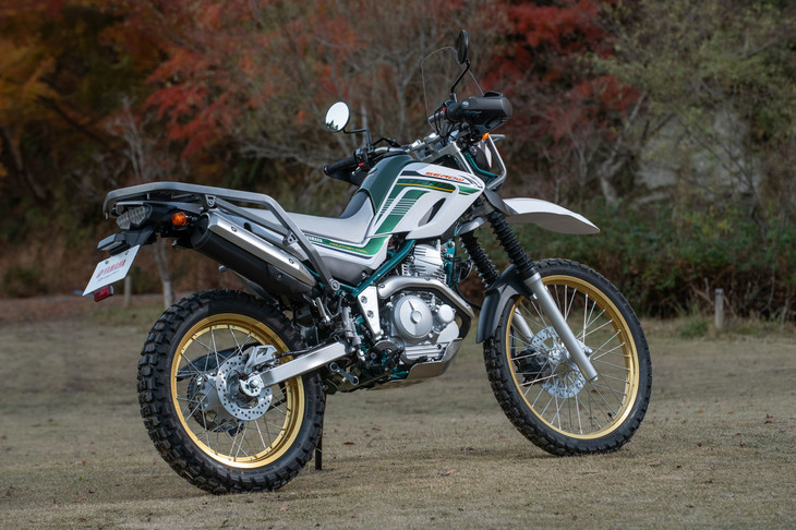 35年の歴史に幕を下ろす「ヤマハ・セロー」。関係者いわく、今後の開発は「お客さまの反応次第」とのこと。復活を望む方は、ぜひその声をヤマハに届けよう。