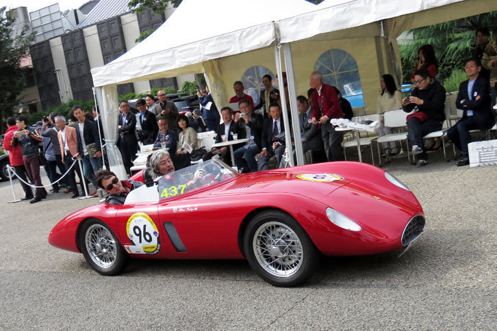 ここで再び“イタリアの虫”が登場。1957年式「バンディーニ750スポーツ」。このジャンルのクルマがここまで多く集うイベントも珍しい。