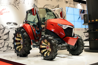 ヤンマー ワイコンセプト アドバンスドトラクター：かっこいいトラクター