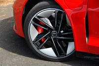 輸入車チョイ乗りリポート 第3回：ドイツの先進・アメリカの神髄の画像