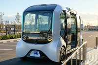 2021年に開催された東京オリンピック・パラリンピック競技大会では、トヨタの自動運転車両「e-palette」が運用され話題となったものの、同年8月26日、選手村で歩行者と接触する事態に。その後、歩行者の移動ルールや車両オペレーション、誘導員を含むインフラの見直しが行われ、5日後の8月31日に運行が再開された。