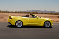 GMジャパン、新型「シボレー・カマロ」を11月に発売の画像