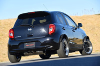 「A30」のリアビュー。「日産マーチ」をベースに、全幅を大幅にワイド化するとともに、エンジンや足まわり、ボディーなどをトータルにチューニングしたコンプリートカーとなる予定だ。