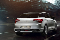 新しいパワーユニットを搭載したDS 5登場の画像