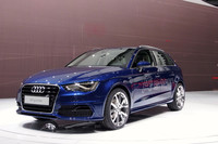 「A3スポーツバック g-tron」