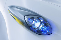 日産、新EVコンセプトカーを出展【パリサロン2010】の画像