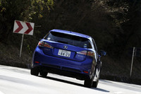 フォード・クーガ／レクサスCT200h／MINIクロスオーバー（後編）【試乗記】の画像