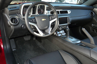 「シボレー・カマロ」大幅改良でデザイン一新の画像