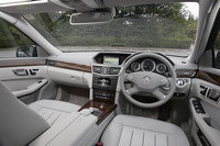 メルセデス・ベンツE300（FR/7AT）【試乗記】の画像