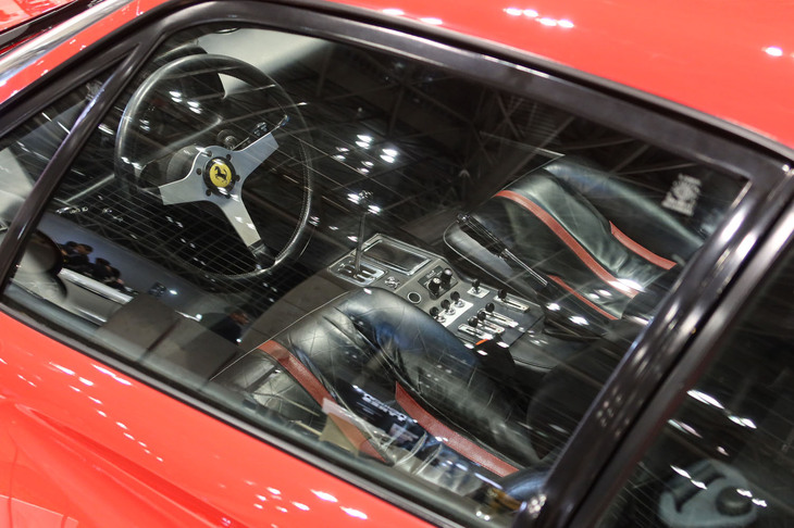 フェラーリ308GTBヴェトロレジーナ（1976年）／Vintage Car VISCO