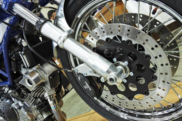 46Worksの手になる「ドゥカティM900モンスター」。