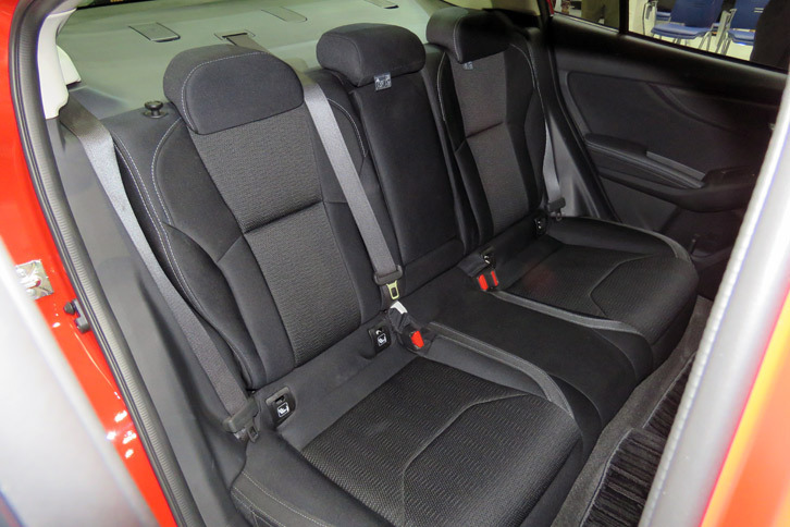 スバル・インプレッサG4（リアシート）