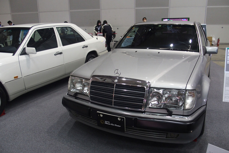 メルセデス・ベンツ500E（1993年）／ヤナセクラシックカーセンター