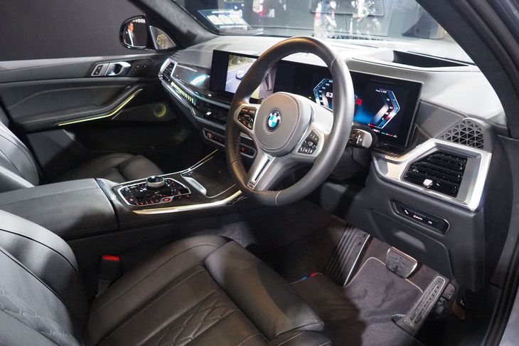 BMW X7 M60i xDrive（Mパフォーマンスパーツ装着モデル