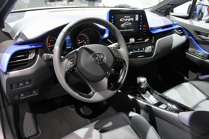 トヨタC-HR（インテリア）