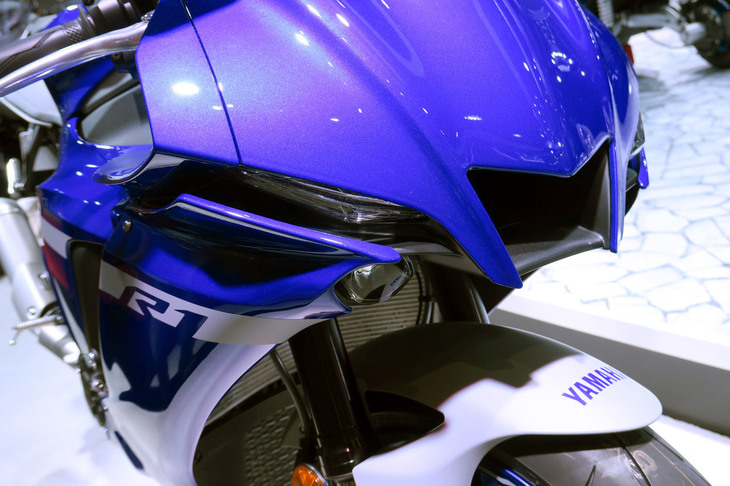 ヤマハYZF-R1
