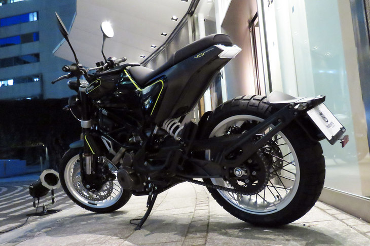 ハスクバーナ・スヴァルトピレン401