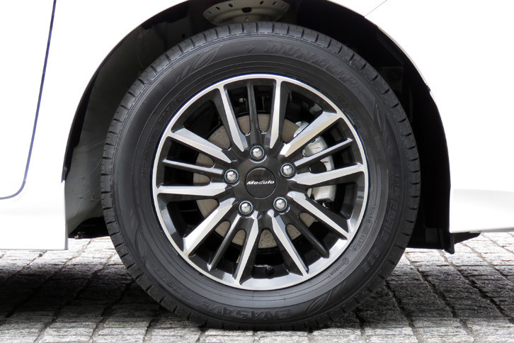 ホンダ・フリード モデューロX Honda SENSING（6人乗り）