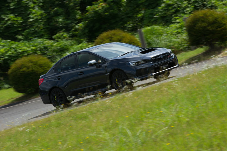 スバルWRX STI Type S
