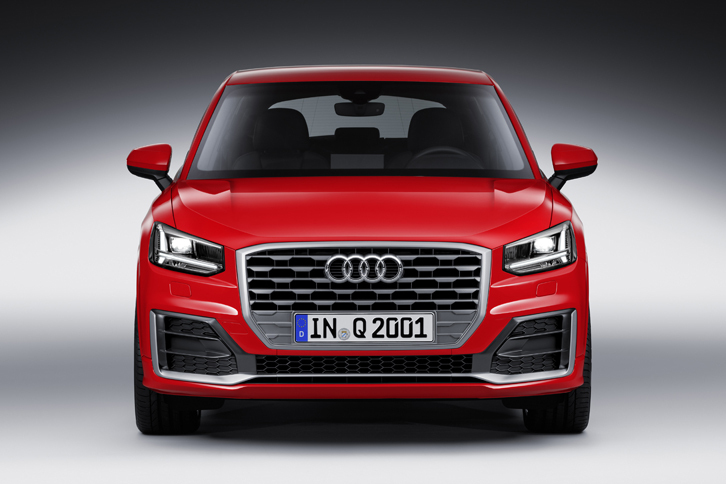 アウディQ2（エクステリア）