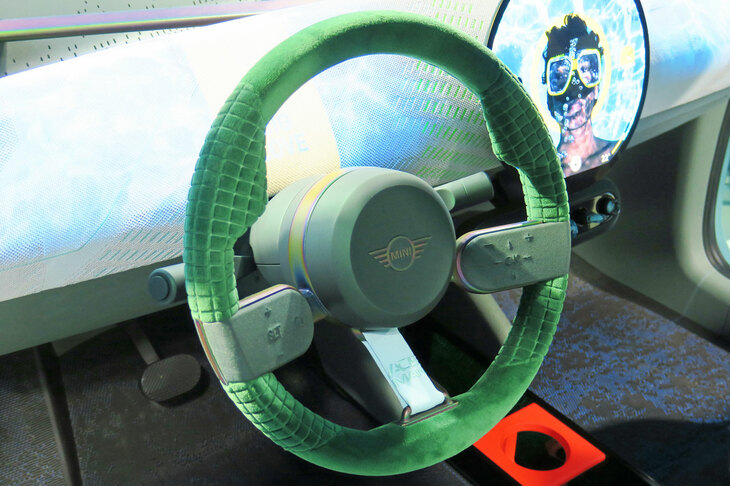 MINIコンセプト エースマン（ステアリングホイール）