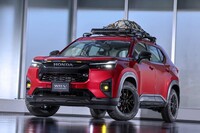 ホンダアクセスが「WR-V」ベースのコンセプトモデルと「アコード」ベースのカスタマイズモデルを発表【東京オートサロン2024】