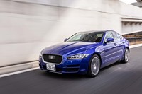 ジャガーXE 2.0プレステージ
	年式：2018年／走行距離：3148km／初度登録年：2018年／車検：2021年6月／保証期限：2021年6月／価格：458万円／販売店：ジャガー・ランドローバー・アプルーブド足立
