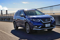 日産エクストレイルAUTECH（4WD/CVT）／セレナe-POWER AUTECH（FF）【試乗記】