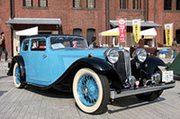 参加車両のなかでもっとも古かった1934年式SS1フォーライト・サルーン。2/2.5リッター直6サイドバルブエンジンを積んだサルーンだが、30年代のモデルとしては驚くほど姿勢が低い。まるでストリートロッドのようでカッコイイ。