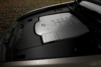 出力、トルクは標準仕様と同じなのに、トランスミッションの設定ひとつでこれだけ肌触りが変わるというのが面白い。
