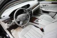 メルセデス・ベンツE300ブルーテック ハイブリッド（FR/7AT）【海外試乗記】の画像