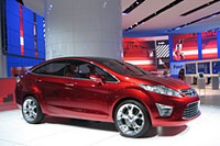 フォード：SUVやトラックは「エコブースト」で燃費対応【デトロイトショー08】の画像