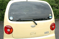 写真をクリックするとシートが倒れるさまがみられます。