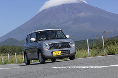 かわいいだけじゃない隠れた実力派コンパクトカー。最新の「スズキ・アルト ラパン」を試す。