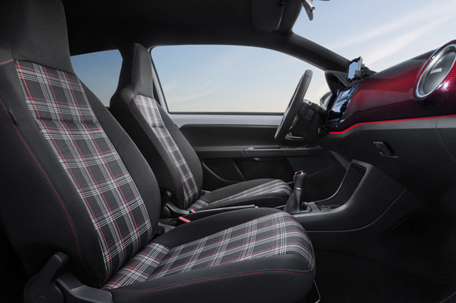 フォルクスワーゲンup Gti Ff 6mt 海外試乗記 ホットハッチの正道を歩む Webcg