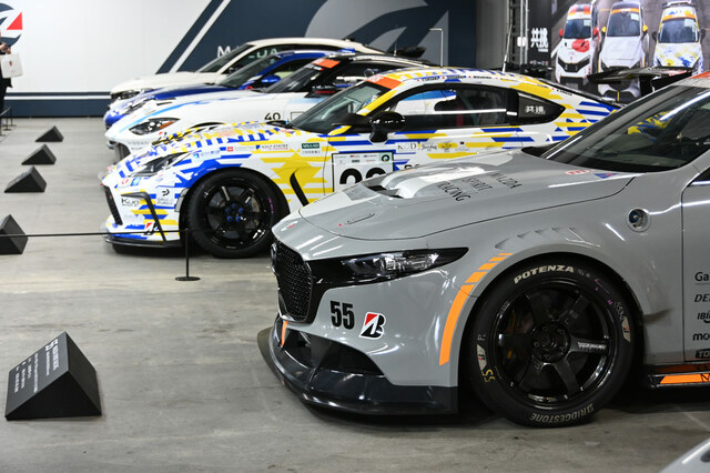 第807回：「ロードスター35周年記念車」もお披露目！ 「マツダファン