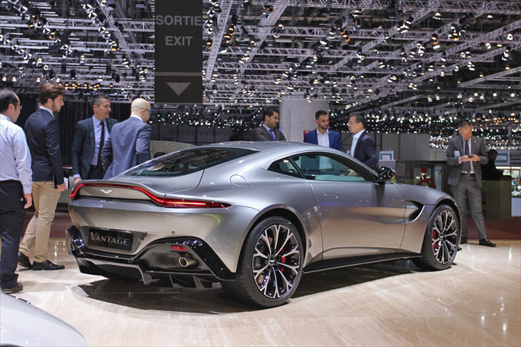 アストンマーティン・ヴァンテージ（エクステリア）