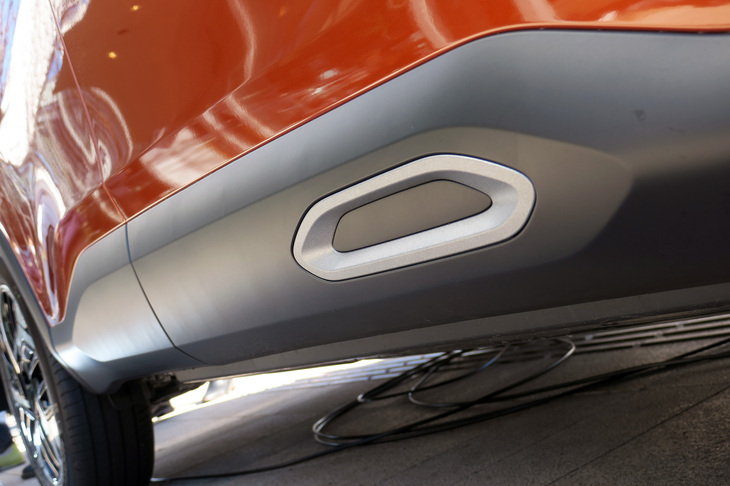 シトロエンC4シャイン（サイドシル）