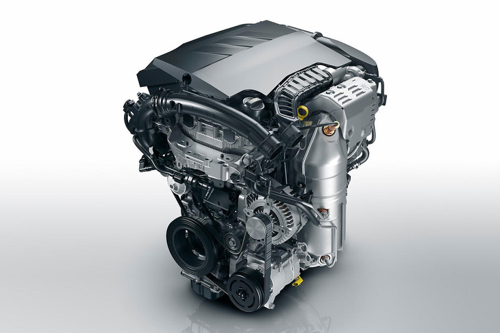 新採用の1.2リッター直3ガソリンエンジンは最高出力130ps、最大トルク230Nmという実力。2020年施行予定の欧州環境規制ユーロ6.2に対応している。