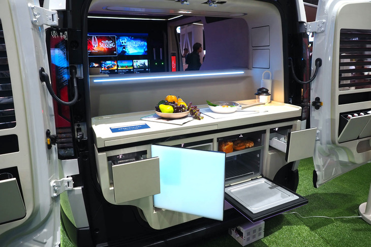 キアPV5 LGシュピラウム（コンセプトモデル）