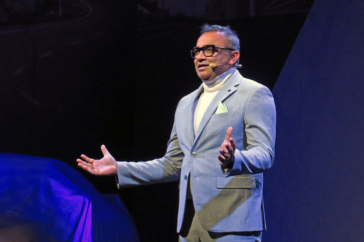 「GT-R」について、「技術の日産を象徴するモデル」と語るグプタCOO。